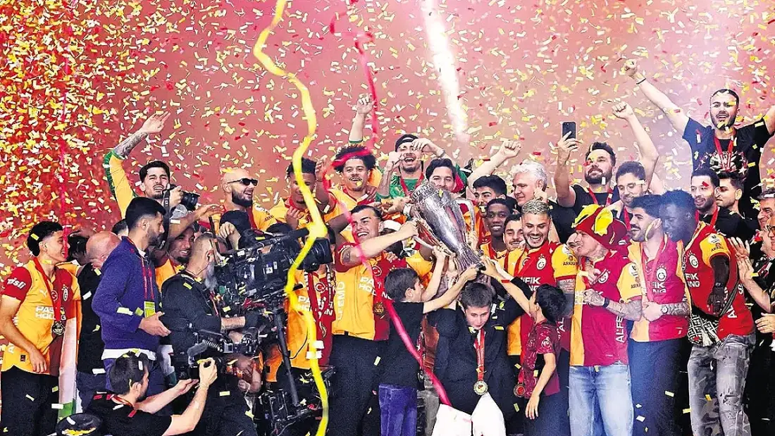 Galatasaray Şampiyonluk Kutlaması: Hedef 5'te 5