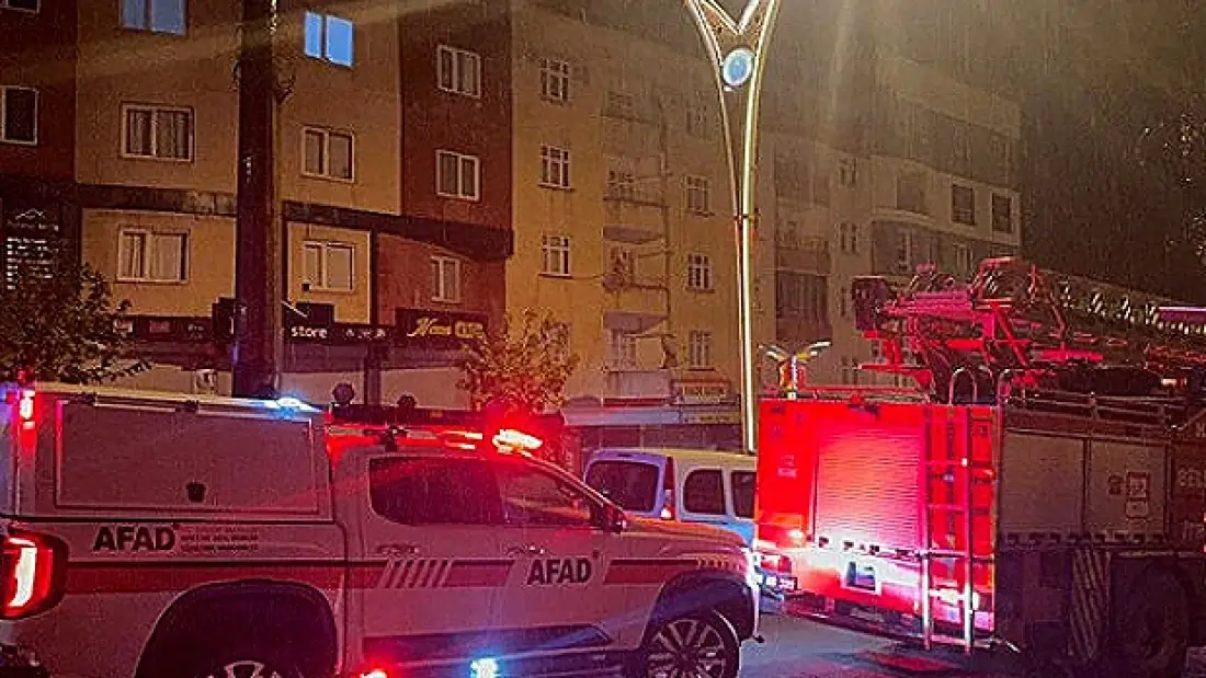 Hakkari'de İnşaat Alanı Yakınındaki 6 Bina Çökme Riski Nedeniyle Tahliye Edildi