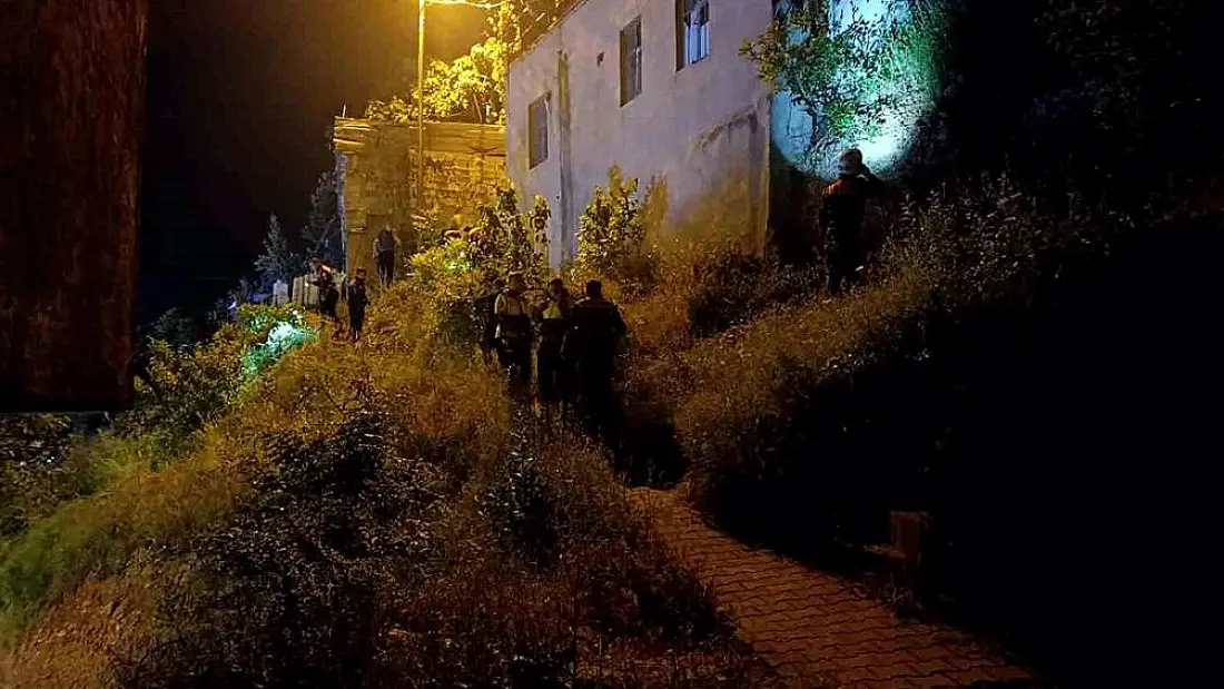 Kahramanmaraş'ta Rastgele Ateş Açıldı: 2 Yaralı