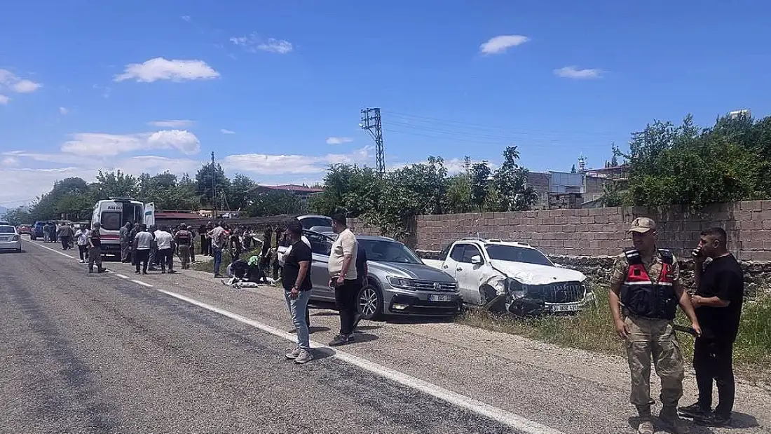 Kilis'te Trafik Kazası: 9 Yaralı