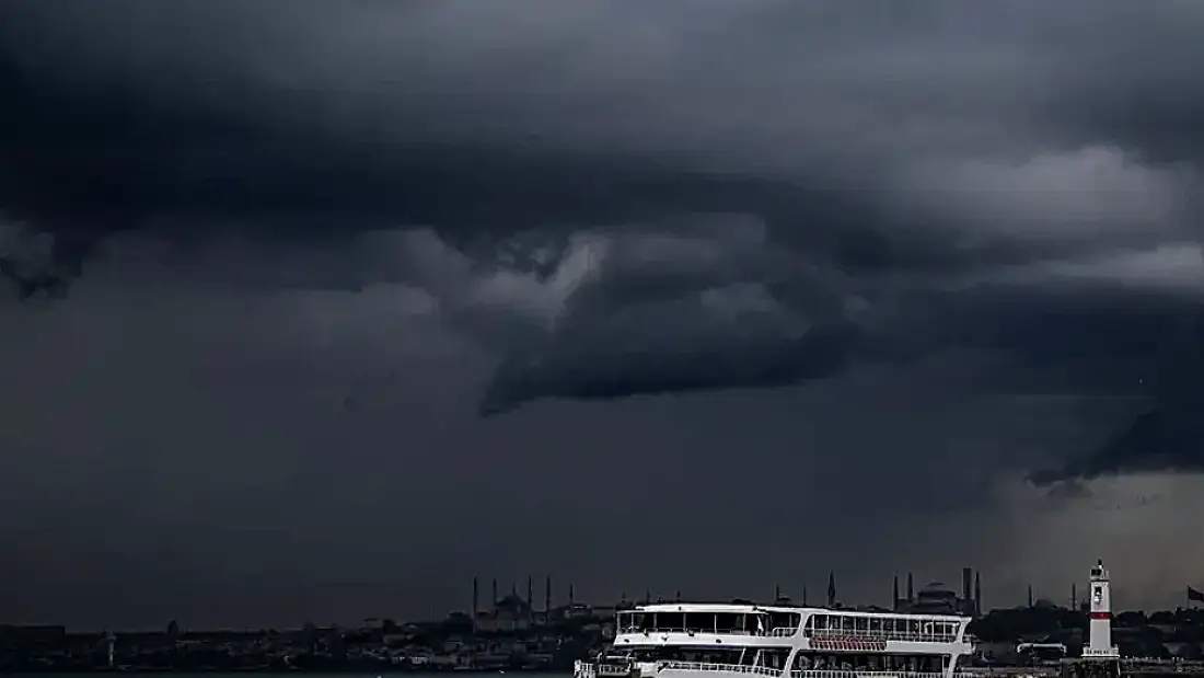 Meteoroloji'den İstanbul İçin Kuvvetli Yağış ve Sel Uyarısı