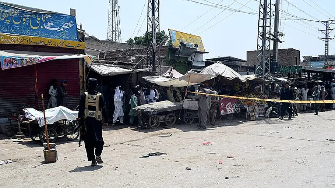 Pakistan'da Pazar Yerinde Patlama: 3 Ölü, 4 Yaralı
