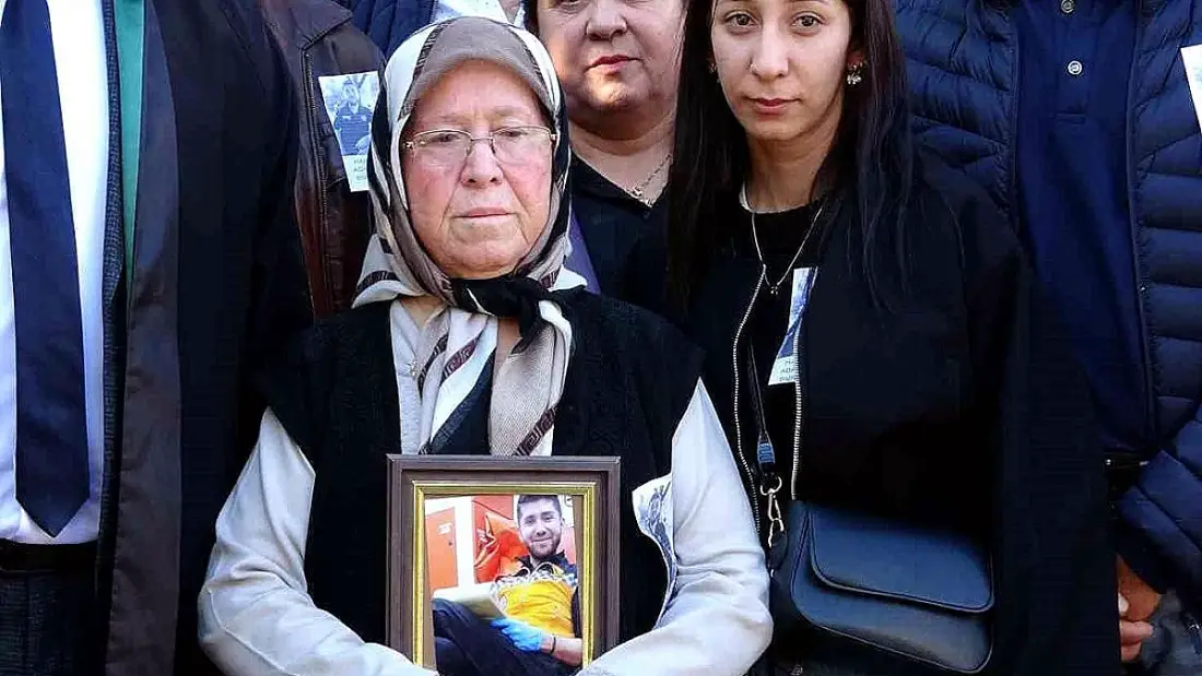 Paramedik Hamit Aras Davası: Anne Gözyaşları İçinde Adalet İstedi