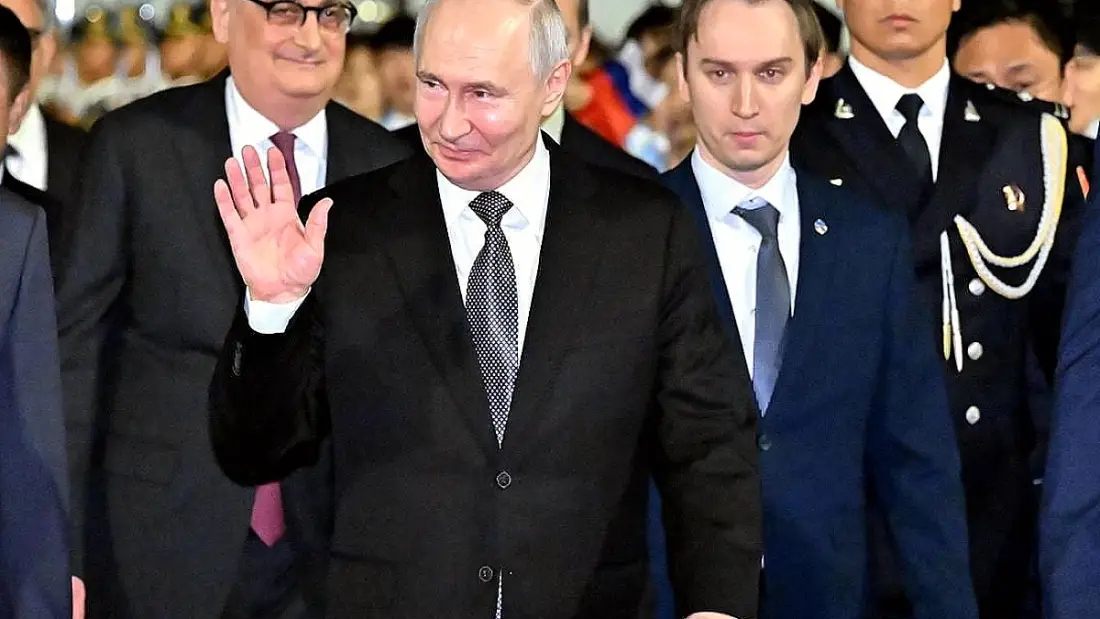 Rusya Devlet Başkanı Putin, Çin Devlet Başkanı Xi Jinping ile Görüştü