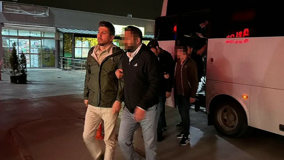 Tepebaşı Belediyesi'nde Yolsuzluk Operasyonu: Bahçede Kripto Odası Bulundu