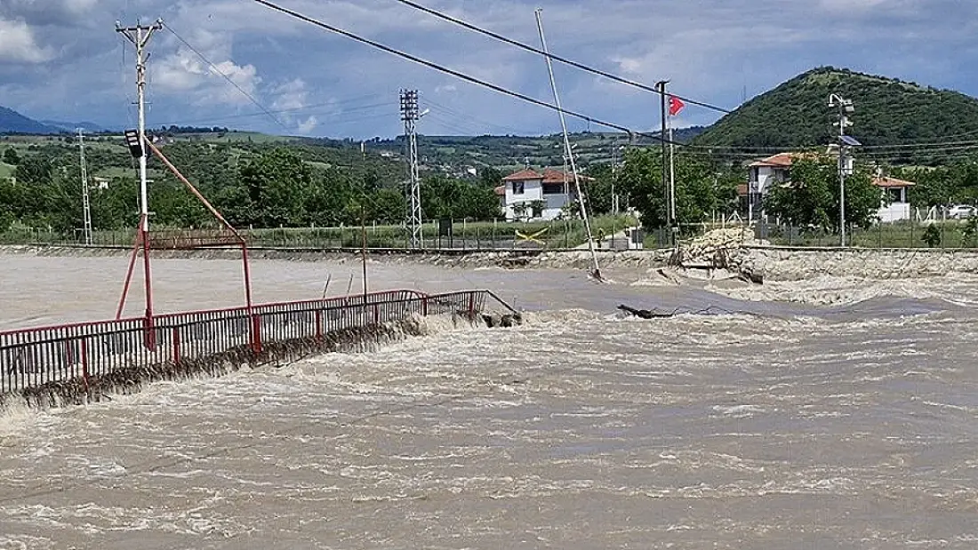 Tokat'ın Erbaa İlçesinde Taşkın Nedeniyle Tarım Alanları Sular Altında Kaldı