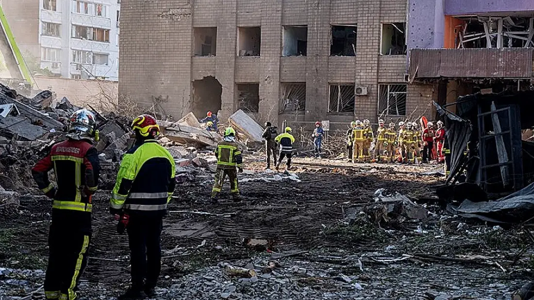 Ukrayna: Kiev'e Rus saldırısında ölü sayısı 24'e yükseldi