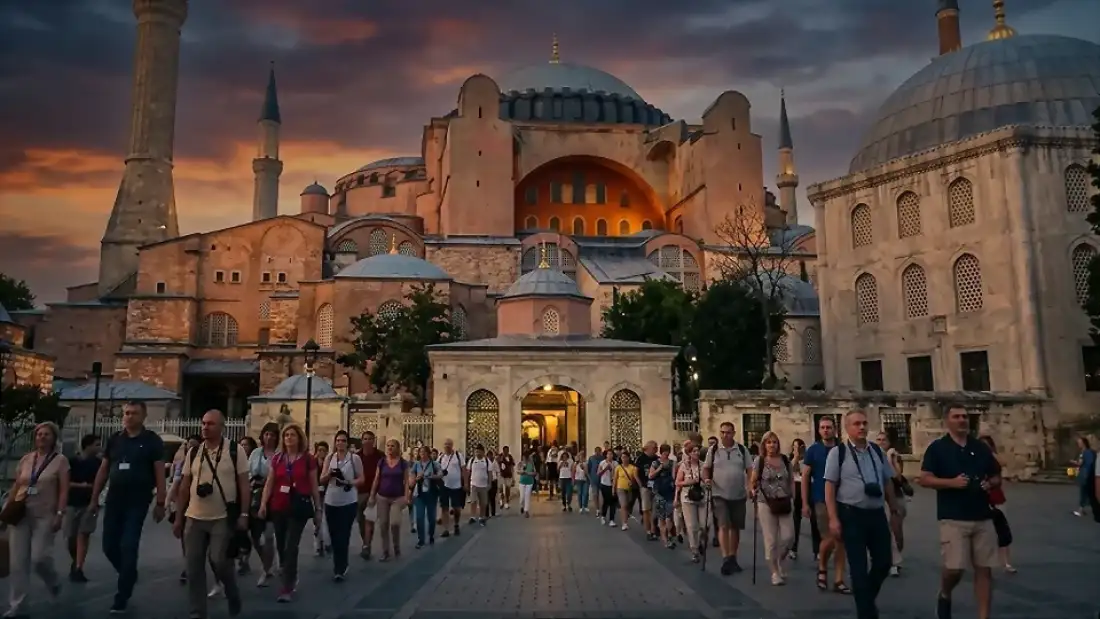 World Population Review Raporu: Türkiye Küresel Turizm Listesinde 4. Sıraya Yükseldi