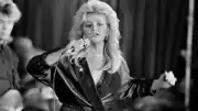 Müzik dünyasının efsane ismi Bonnie Tyler hayatını kaybetti