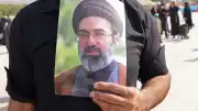 ABD-İran Anlaşmasının Perde Arkası: Mücteba Hamaney'i İkna Eden Ekonomik Kriz İddiası