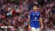 Roy Keane'den Manchester United'a 'sirk' benzetmesi: "Lisandro Martinez'in açıklamaları ortalığı karıştırdı"