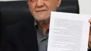 İran Cumhurbaşkanı Mesud Pezeşkiyan'ın ABD ile Mutabakat Zaptını İmzaladığı Anlar Paylaşıldı