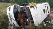 Isparta'da Tur Otobüsü Şarampole Devrildi: 4 Ölü, 15 Yaralı