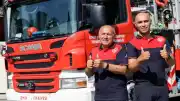 İzmir İtfaiyesi'nde Baba ve Oğul Aynı Üniforma Altında Görev Yapıyor