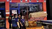 Konya Selçuklu'da Kamyon Marketin İçine Girdi: 1 Kişi Ağır Yaralı