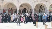 Şanlıurfa'da LGS Öncesi Balıklıgöl'de Dua Yoğunluğu