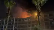 Alanya'da bir otelin çatı katında yangın çıktı