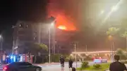 Antalya Alanya'da Otel Yangını: Çatı Katında Çıkan Alevler Tahliye Getirdi