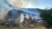 Kastamonu'da Ahşap Evde Başlayan Yangın Ormanlık Alana Yayıldı