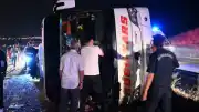 Kırıkkale'de Yolcu Otobüsü Devrildi: Çok Sayıda Yaralı Var