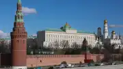 Kremlin Sözcüsü Dmitry Peskov: "S-400 hava savunma sisteminin üçüncü bir ülkeye satışı konusunda Türkiye ile temas halindeyiz"
