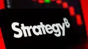 MicroStrategy, Bitcoin Varlığını Sabit Tutarak Nakit Rezervini Artırdı
