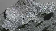 New Jersey'de Bir Evin Yatak Odasına Düşen Meteorit İçerisinde Uzay Kökenli Moleküller Tespit Edildi
