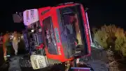 Orman Yangını Söndürme Ekibini Taşıyan Araç Devrildi: 5 Yaralı