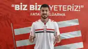 Samsunspor, genç stoper E.I. ile 5 yıllık sözleşme imzaladı