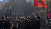Arnavutluk'ta Öğrenci Protestoları Şiddetlendi: Hükümet Binaları Ateşe Verildi