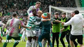 SPFL: Celtic'in Şampiyonluğu Sahaya Yabancı Maddelerin Girmesine Rağmen Tescil Edildi