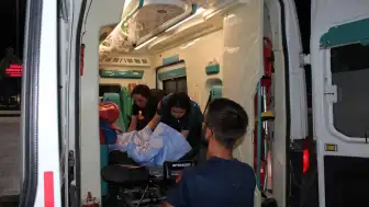 Aksaray'da Parkta Bıçaklı Saldırı: 17 Yaşındaki T.K. Ağır Yaralandı