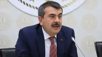 Eğitim Sen'den Milli Eğitim Bakanı Yusuf Tekin'in Görev Süresi Hakkında Değerlendirme: "Koyu Bir Karanlık"