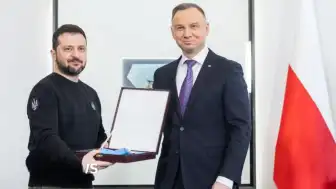 Polonya Cumhurbaşkanı Karol Nawrocki: Zelensky'nin en yüksek devlet nişanı geri alındı