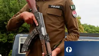 Pakistan'da Tatilde Olan Avustralyali Kiz Cocugu, Polisin Yanlislikla Acik Calismasi Sonucu Hayatini Kaybetti