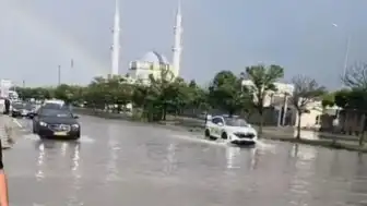 Edirne'de Şiddetli Yağış ve Dolu: Yollar Sular Altında Kaldı, Tarım Arazileri Zarar Gördü