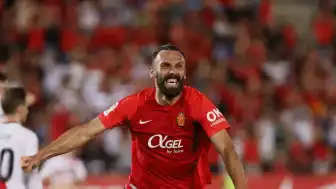 Vedat Muriqi, Fenerbahçe'ye Transfer Görüşmeleri İçin İstanbul'a Geliyor
