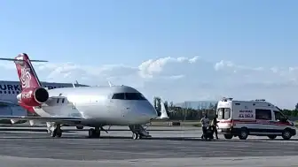 Sağlık Bakanlığı Tarafından Gönderilen Ambulans Uçakla 2 Bebek İstanbul'a Nakledildi