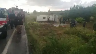 Isparta'da Tur Otobüsü Devrildi: 4 Ölü, 15 Yaralı