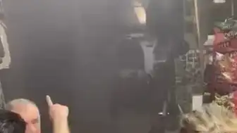 Kapalıçarşı'da Trafodan Çıkan Yangına Müdahale Ediliyor
