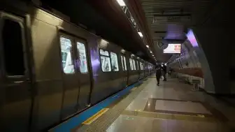 M7 Metro Hattı'nda Teknik Arıza: Yolcular Tünelde Yürümek Zorunda Kaldı