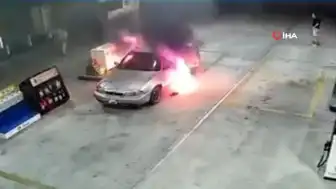 Bursa-İstanbul Yolu Üzerindeki Akaryakıt İstasyonunda Araç Yangını