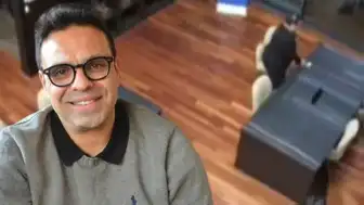 Ünlü Tiyatrocu O.K. Hakkında Hırsızlık İddiası ve Karşı İddialar