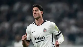 SON DAKİKA: Beşiktaş'ın Yıldız İsmi Dusan Vlahovic'ten Hoffenheim Maçı Öncesi Kötü Haber