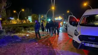 Ankara'da Aydınlatma Direğine Çarpan Motosiklet Sürücüsü Hayatını Kaybetti
