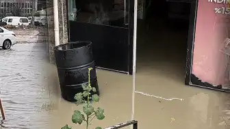 Edirne, Kütahya ve Afyonkarahisar'da Şiddetli Yağış ve Dolu: Su Baskınları ve Ulaşım Aksaklıkları Yaşandı
