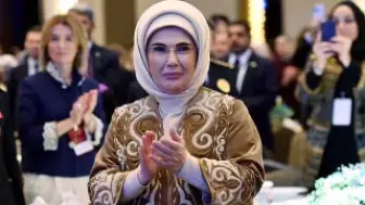 Emine Erdoğan'dan Cumhurbaşkanlığı Çocuk Orkestrası ve Korosu'na Tebrik
