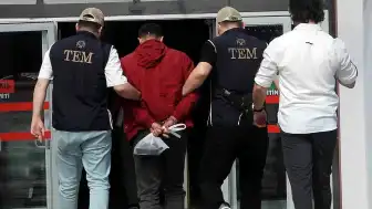 Eskişehir'de Kırmızı Bültenle Aranan Yabancı Uyruklu Şahıs Tutuklandı