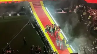 Galatasaray, 26. Şampiyonluk Kupasını RAMS Park'ta Aldı