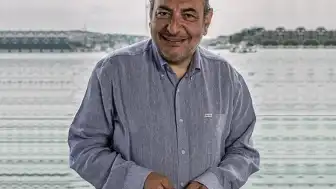 Gazeteci R.M. Hastaneye Kaldırıldı